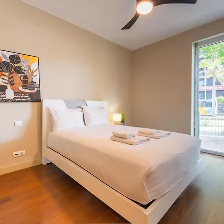 Flh Oceanfront Luxury At Madeira Palace