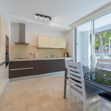 Flh Oceanfront Luxury At Madeira Palace