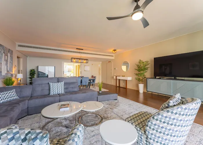 Flh Oceanfront Luxury At Madeira Palace Διαμέρισμα *