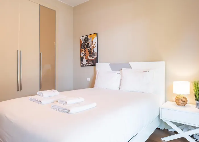 Flh Oceanfront Luxury At Madeira Palace