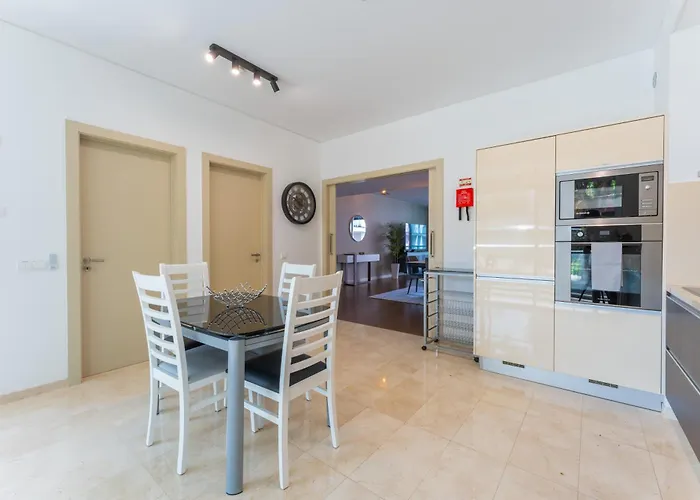 Διαμέρισμα Flh Oceanfront Luxury At Madeira Palace Φουνκάλ