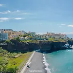 Flh Oceanfront Luxury At Madeira Palace